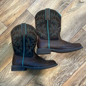 Ariat Fat Baby Women’s Boots